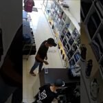 VENDOR ESCAPA DA MORTE APÓS SE ESQUIVAR DE TIRO E PISTOLA DEASSASSINO ENGSGAR! Ele estar vivo é um milagrede Deus!