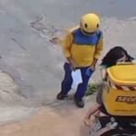 ENTREGADOR DOS CORREIOS É ACUSADO DE FILMAR POR BAIXO DA SAIA DE MULHER DURANTE ENTREGA EM MG