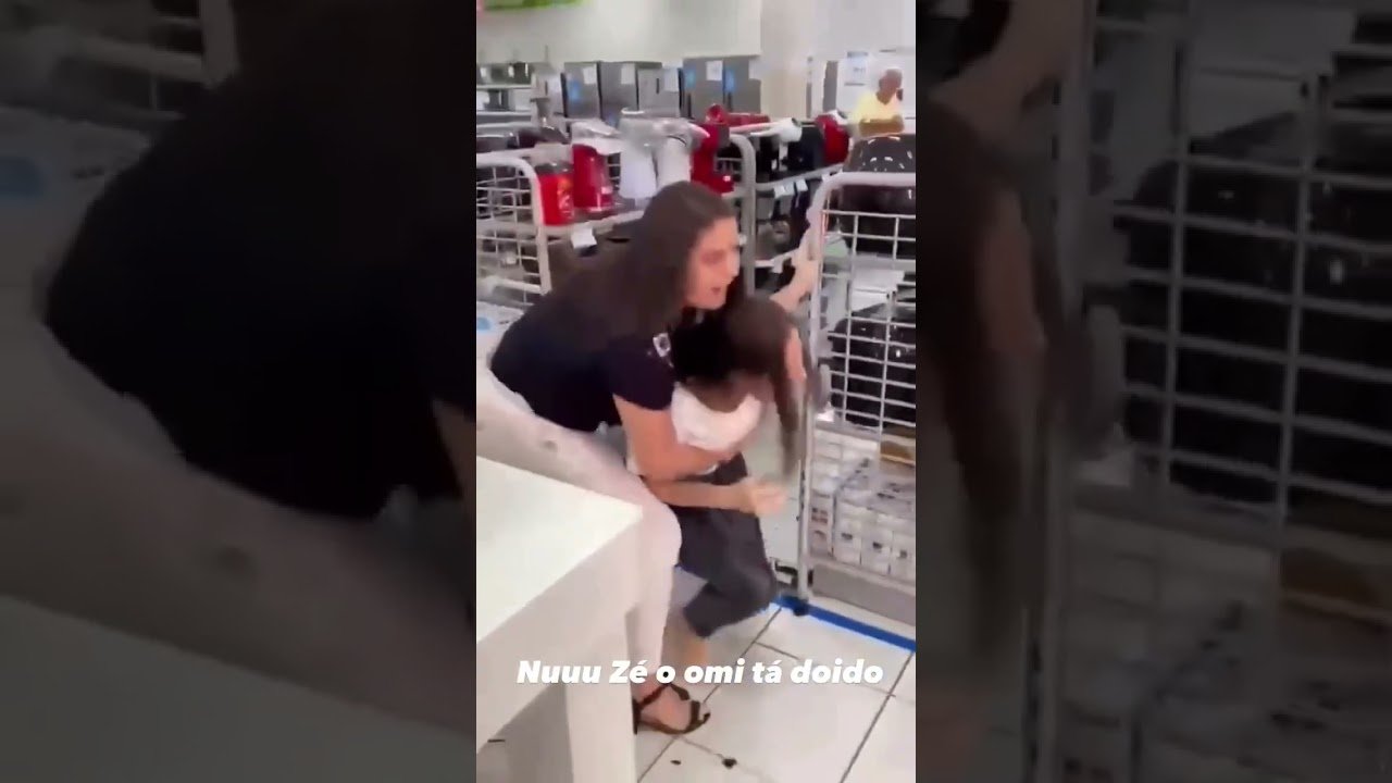 Após loja se negar a trocar eletrodoméstico com defeito homem destrói a loja Magazine Luiza!