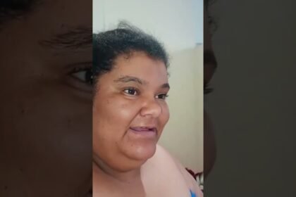 Filha tenta matar a própria mãe com golpes de faca, após ser matriculada em curso ! Veja o desabafo revoltado da mãe.