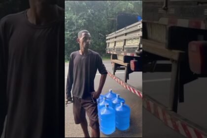 Funcionários foram pegos em flagrante furtando pelo patrão furtando carga!