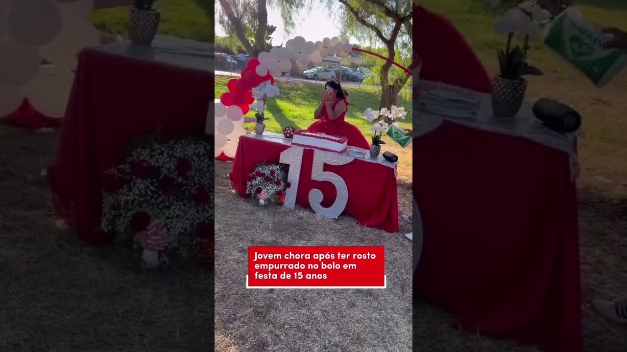 Jovem chora após ter rosto empurrado no bolo emfesta de 15 anos ! 🥹 Uma brincadeira de péssimo gosto. 💔😭