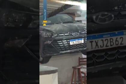 Motorista é morto ao jogar carro contra assaltantes para tentar ajudar vítima em SP