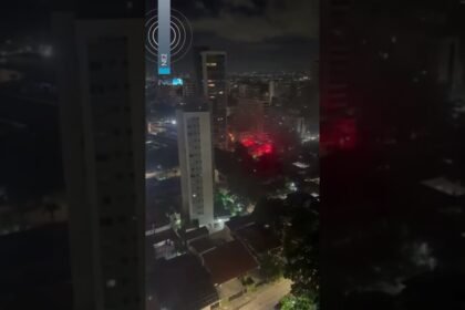 Tio, sobrinha e três cachorros morrem em incêndio em apartamento no Recife