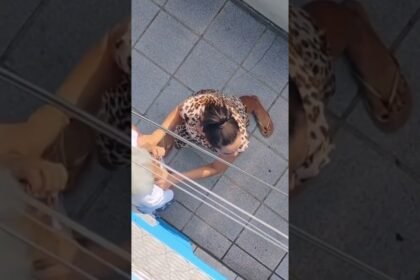 NETA segura avó de 96 enquanto bandido rouba pertences da casa da idosa ! 💔😭