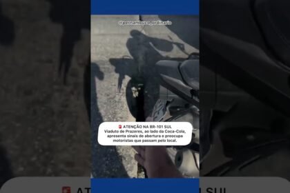 Viaduto de Prazeres, ao lado da Coca-Cola, apresenta sinais de abertura e preocupa motoristas que passam pelo local.