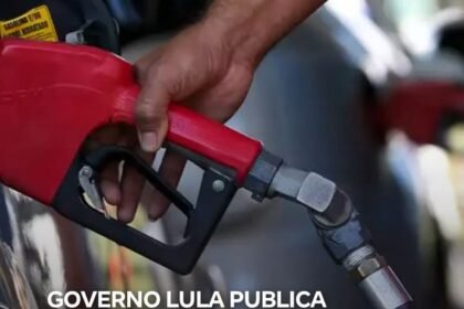 GOVERNO LULA PUBLICA DECRETO COM SUBSÍDIO DE R$ 0,44 POR LITRO DA GASOLINA
