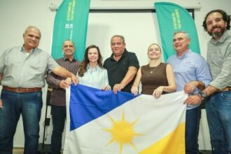 Governo Wanderlei repassa R$ 4,4 milhões à Faet após aproximação de Dorinha com a entidade.