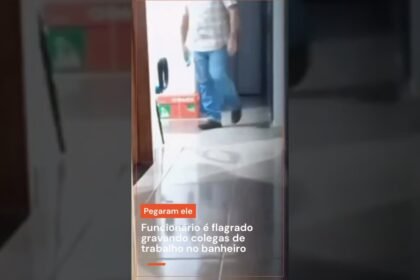 Funcionário é flagrado gravando colegas de trabalho no banheiro