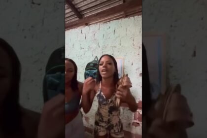 Várias casas estão completamente alagadas no bairro de Rio doce em Olinda! Várias casas estão completamente alagadas no bairro de Rio doce em Olinda!