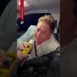 Leonardo canta para policial ao zerar teste do bafômetro, e Poliana brinca: ‘Milagre’ Leonardo canta para policial ao zerar teste do bafômetro, e Poliana brinca: ‘Milagre’
