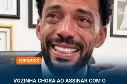 VOZINHA CHORA AO ASSINAR COM O COLO-COLO E VAI RECEBER CERCA DE R$ 250 MIL POR MÊS VOZINHA CHORA AO ASSINAR COM O COLO-COLO E VAI RECEBER CERCA DE R$ 250 MIL POR MÊS