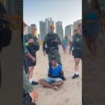 Laranjinhas prenderam em flagrante assaltante que estava tocando o terror na praia do Pina em Recife