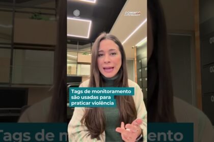 Homens estão utilizando tegs para monitorar as mulheres! 😱 O que você acha disso ? Homens estão utilizando tegs para monitorar as mulheres! 😱 O que você acha disso ?