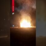 Fogueira de 26 metros desaba durante Arraiá Solidário no interior de SP Fogueira de 26 metros desaba durante Arraiá Solidário no interior de SP