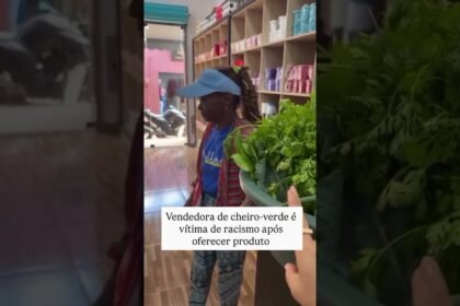 Vendedora de cheiro-verde é vítima de racismo após oferecer produto